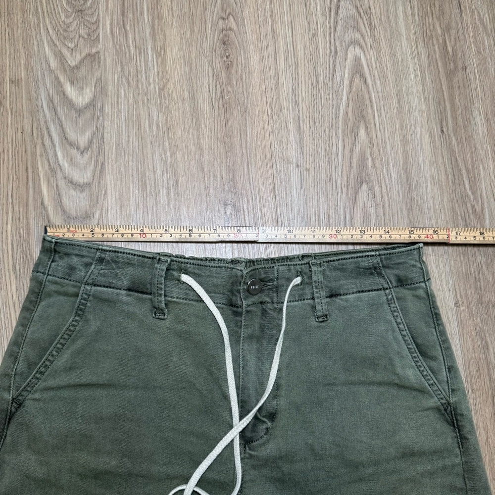 PAIGE Christy Shorts Women’s Size 28 Olive Green Elastic Back Drawstring Cuffed - Picture 10 of 12